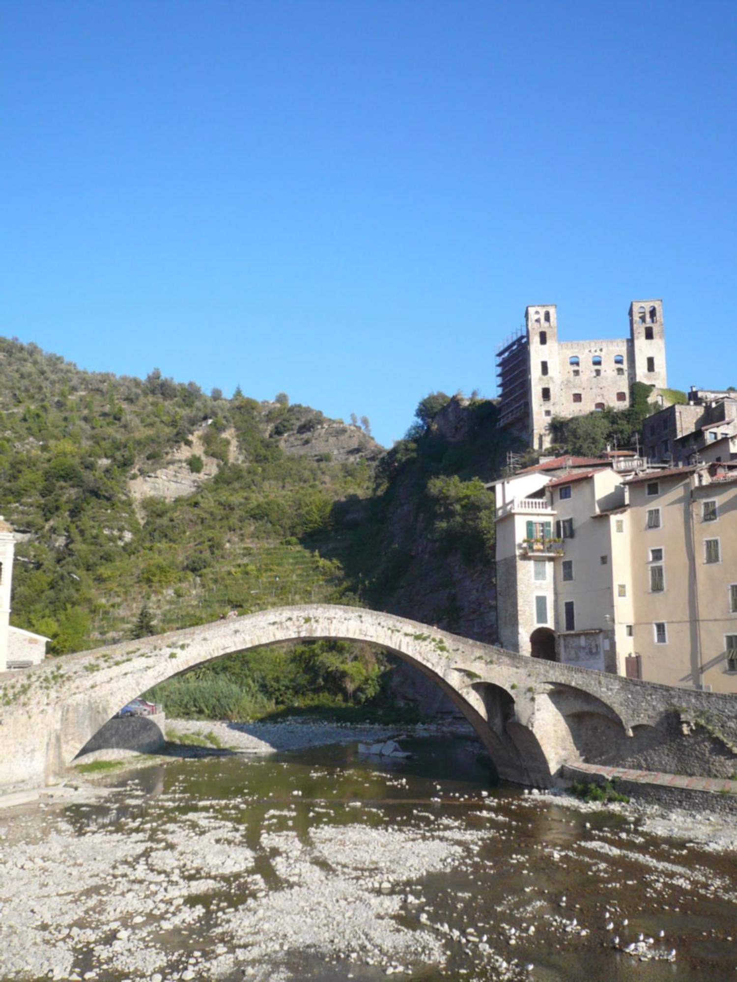 B&B Dei Doria & Suite Dolceacqua Eksteriør billede